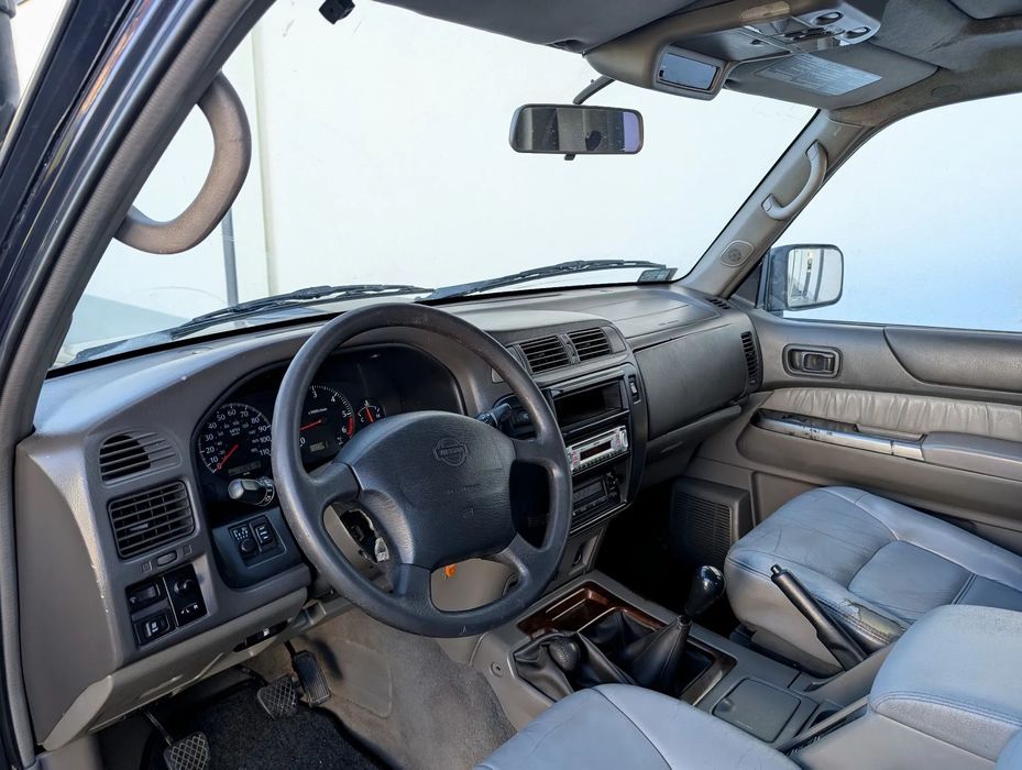 Nissan Patrol Y61 LONG Bardzo zdrowy LIFT 6 cali Koła 37 cali Off Road