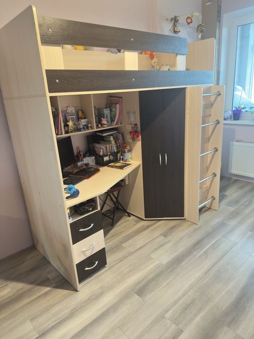 Продам ліжко - горище