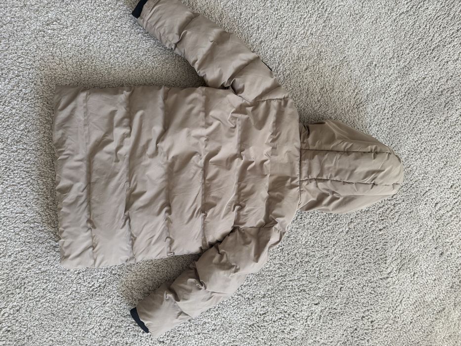 Відправлена олх доставкою. Куртка  зимова Next 104