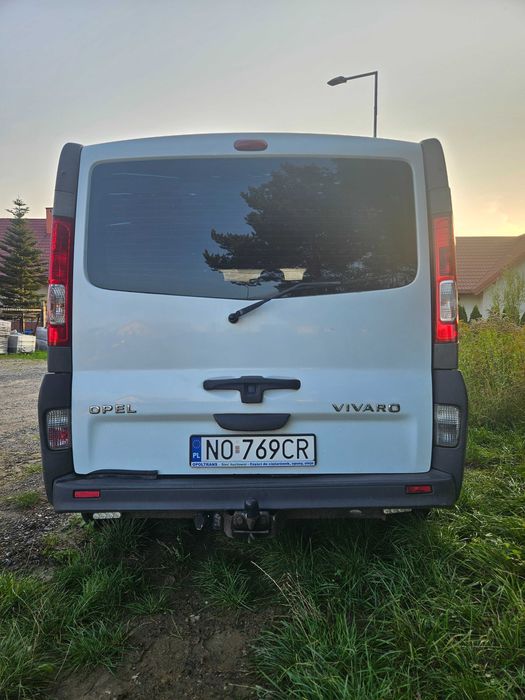 Opel Vivaro 2.0dci 90km faktura vat zamiana