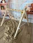 Stojak edukacyjny, baby gym, naturalne drewno bez zawieszek