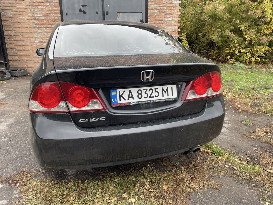 HONDA CIVIC  1,8 бензин автомат