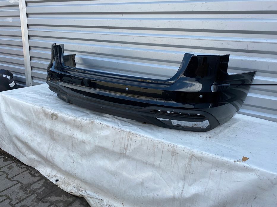 Audi A4 B9 Lift Kombi zderzak tylny tył 8W9