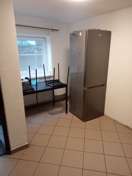 Pokój do wynajęcia - Centrum. Bez dodatkowych opłat.
