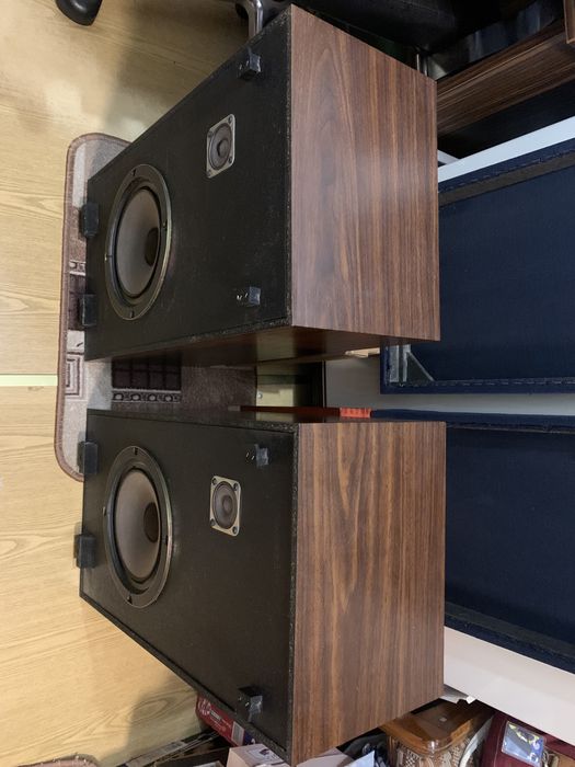 Акустическая система - колонки Sansui S-35. Цена за две.Япония. 45 Вт.