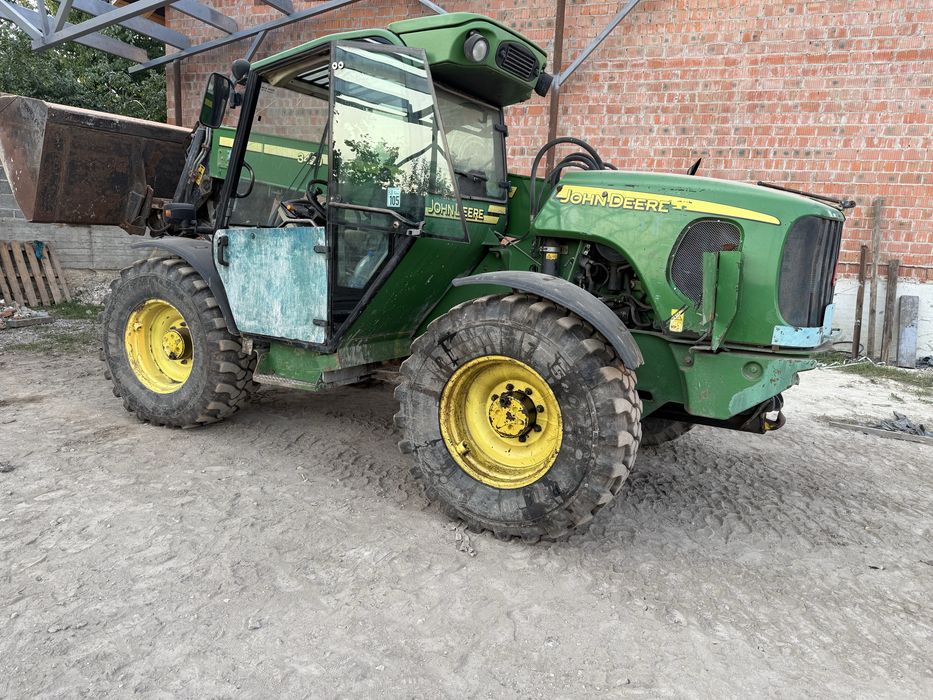 телескопічний погрущик John Deere  3420