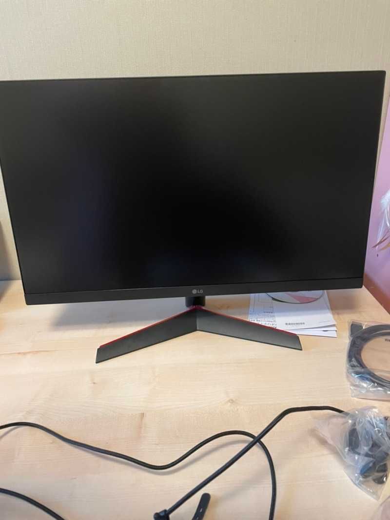 Monitor Gaming LG UltraGear FHD de 24" 1ms 144Hz