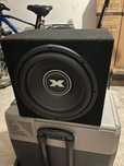 Subwoofer Kix 1000W z wzmacniaczem