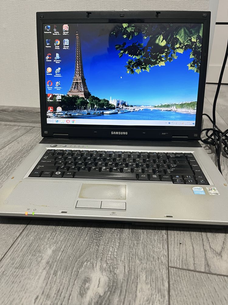 Samsung R 40 plus