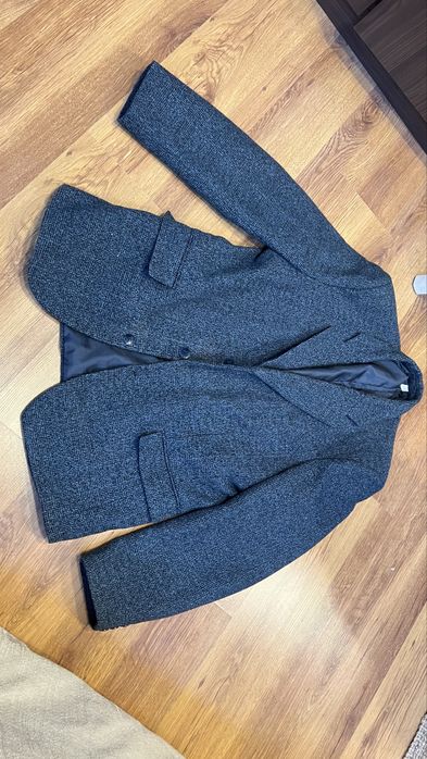 Ciepła ale lekka marynarka damska 40 Krój luźny typu męskiego