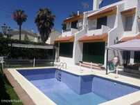 Vende-se moradia Rés do Chão e 1º Andar, em Elvas.