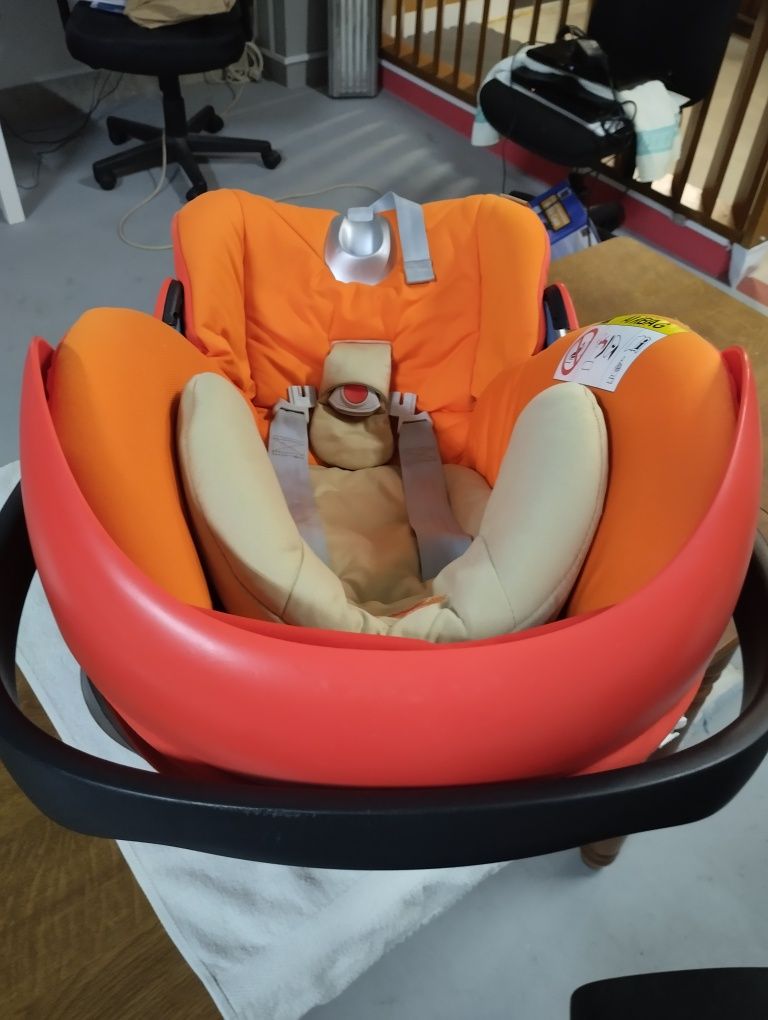 Ovo de Bebé CYBEX com Isofix