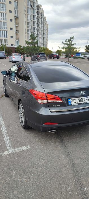 Продам авто Hyundai i40 2015