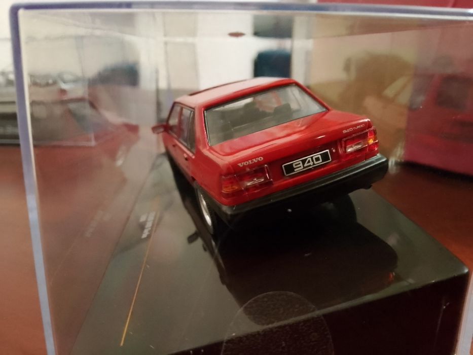 Volvo 940 1:43 ixo