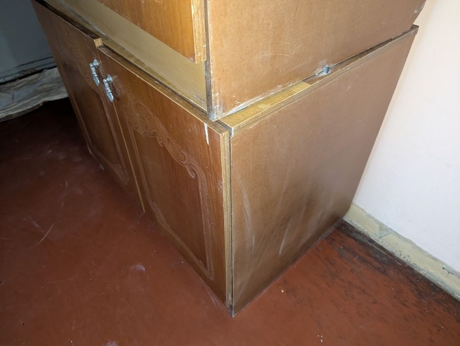 Дві нижні тумби від стінки срср