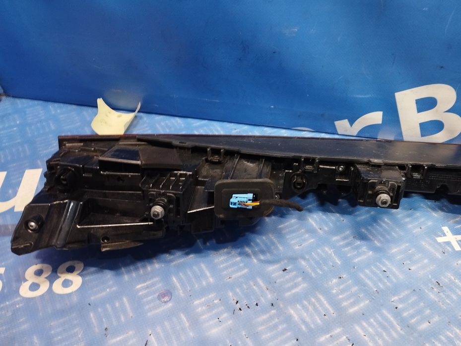 Задній ліхтар комплект E-TRON 50 71kwh Е Трон Є трон Фонарь Задний