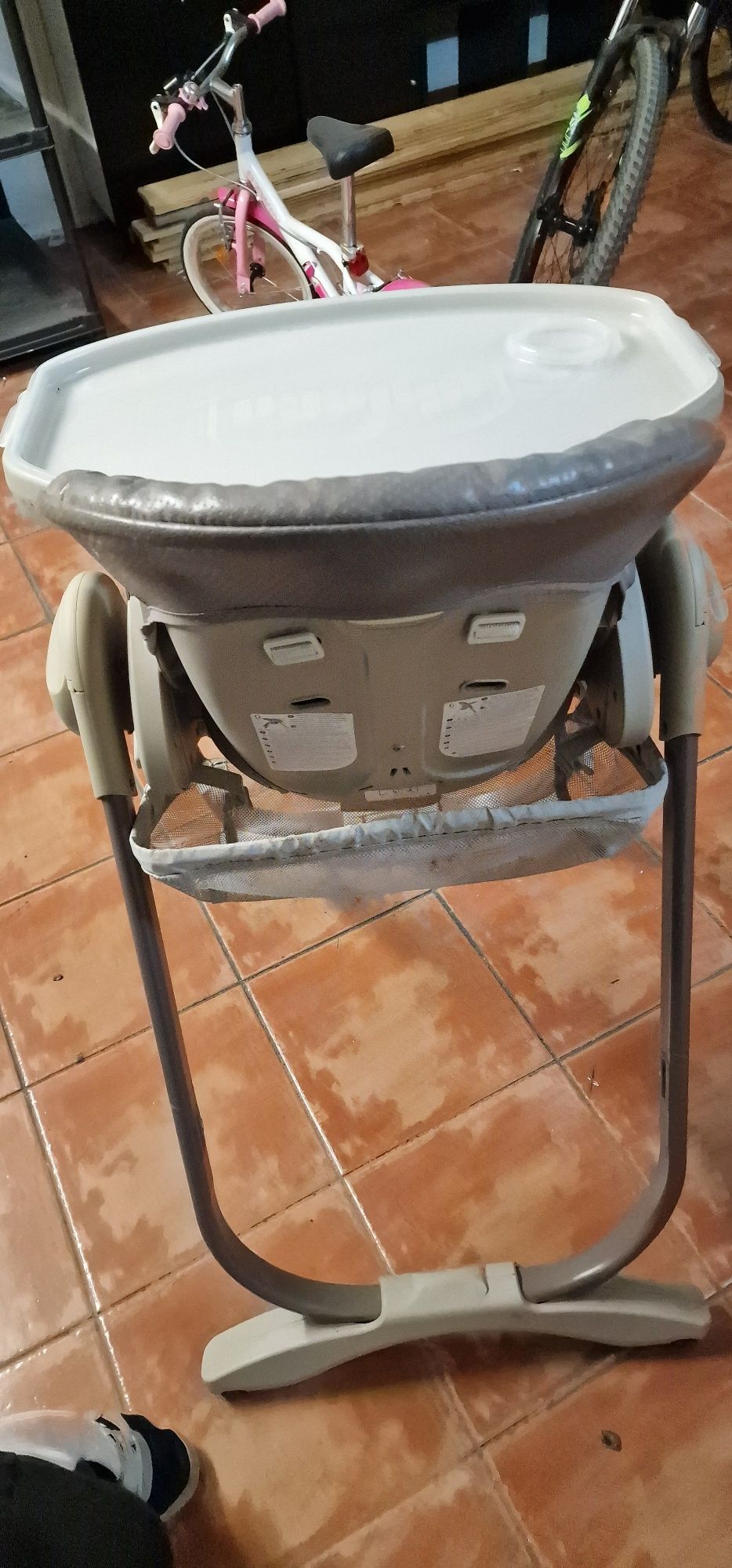 Cadeira de refeição chico