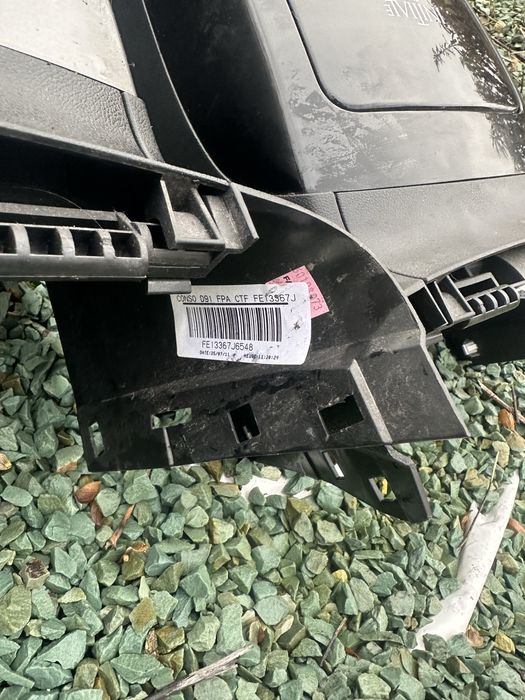 Підлокітник, консоль Renault laguna 3