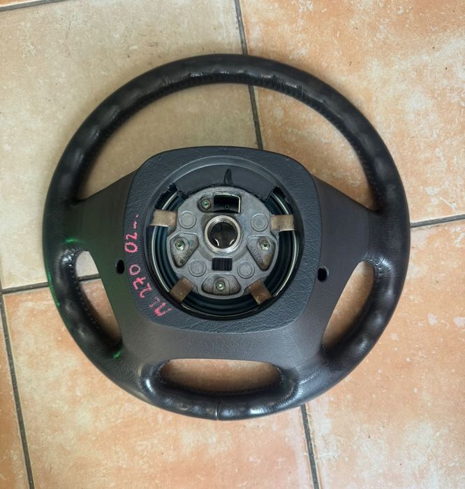 Volante Mercedes ML W163, AMG