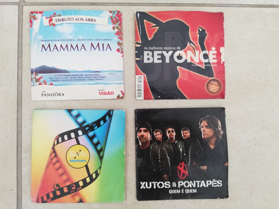 42 CDs de música diversos