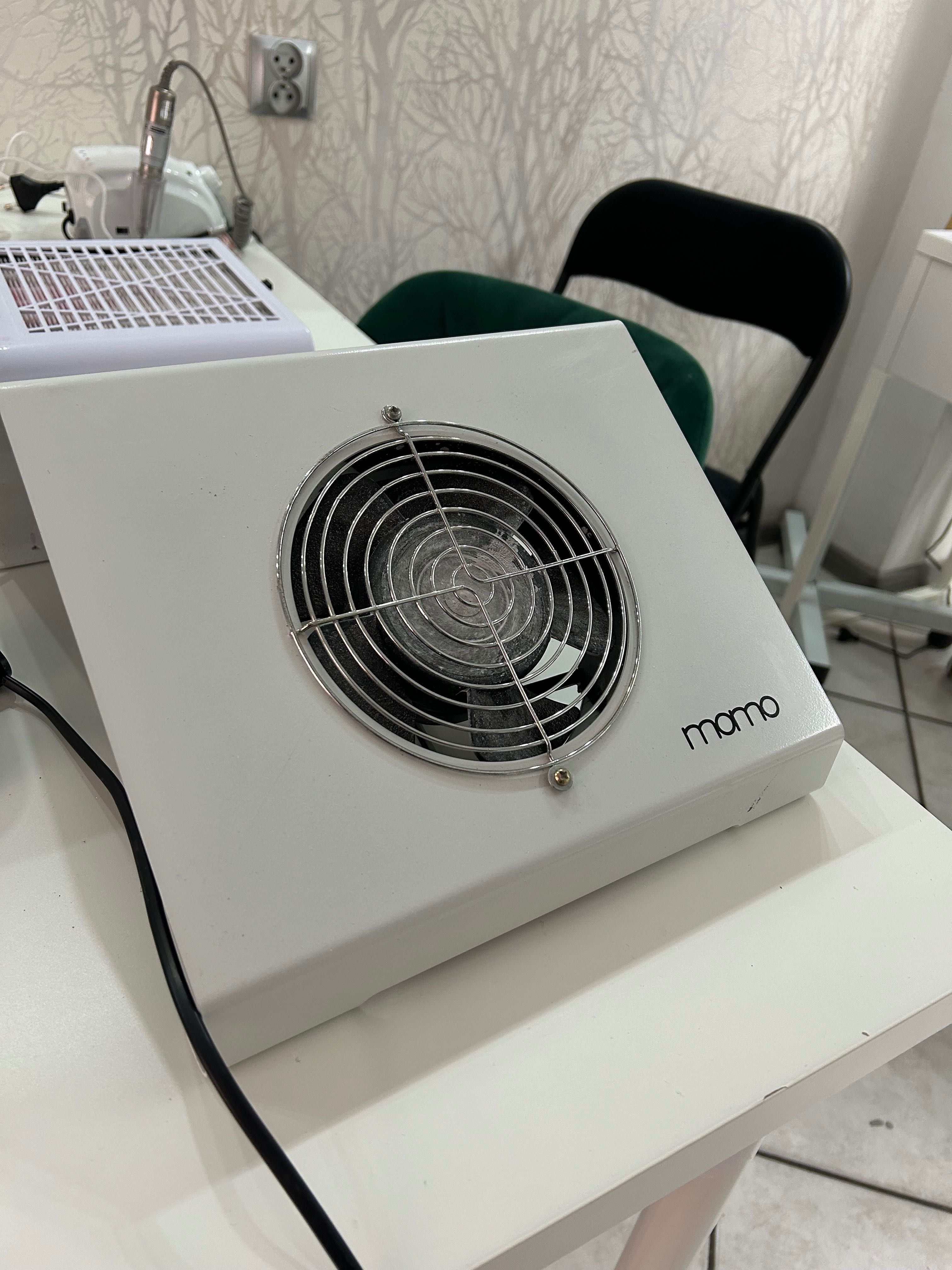Pochłaniacz pyłu  do paznokci mocny 65W biały