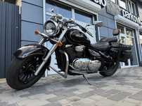 Suzuki Intruder 400
