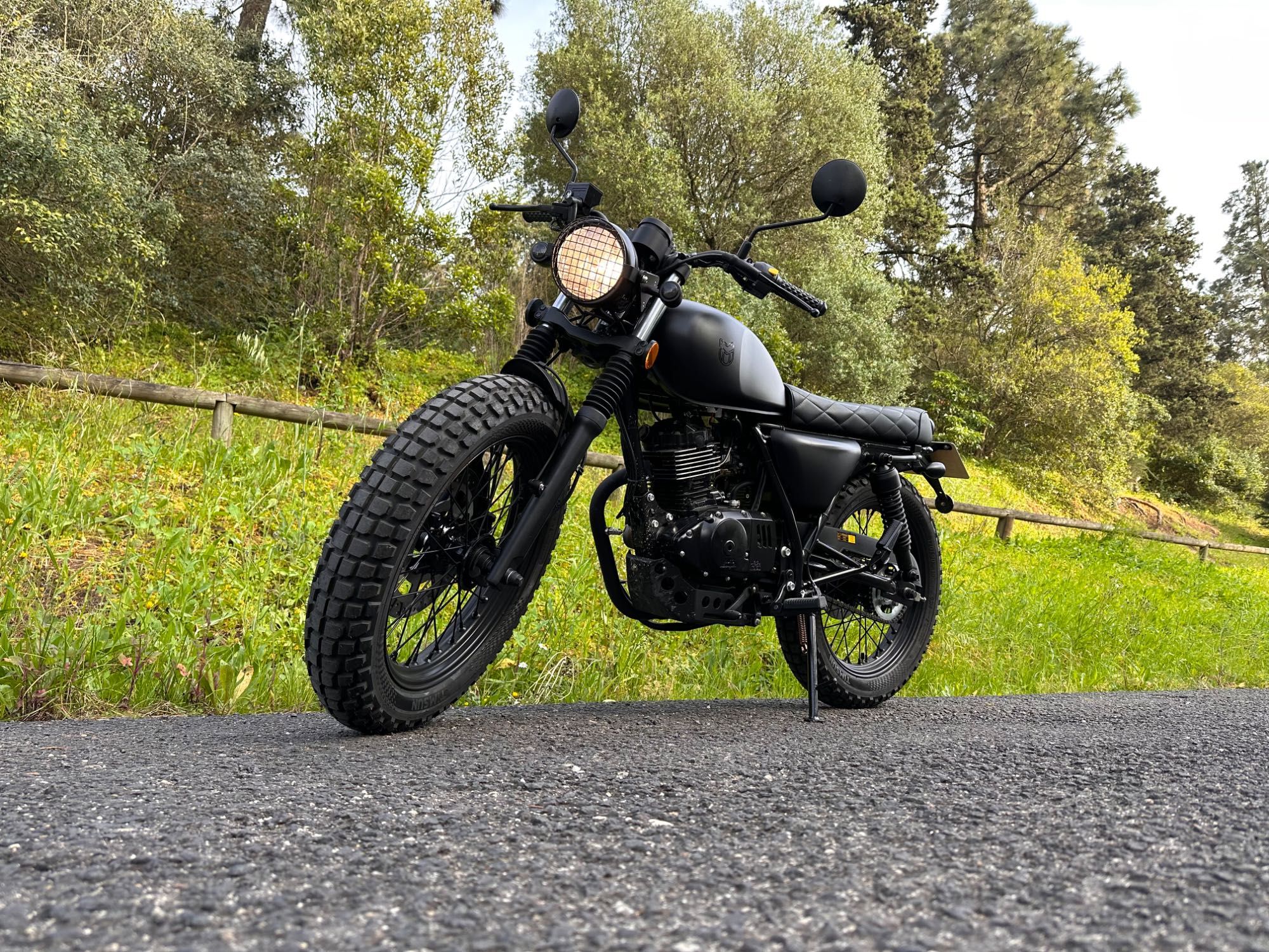 Mutt Sabbath 125 scrambler