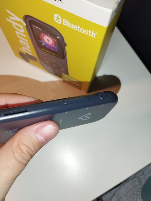 MP4 Bluetooth Touch - como novo