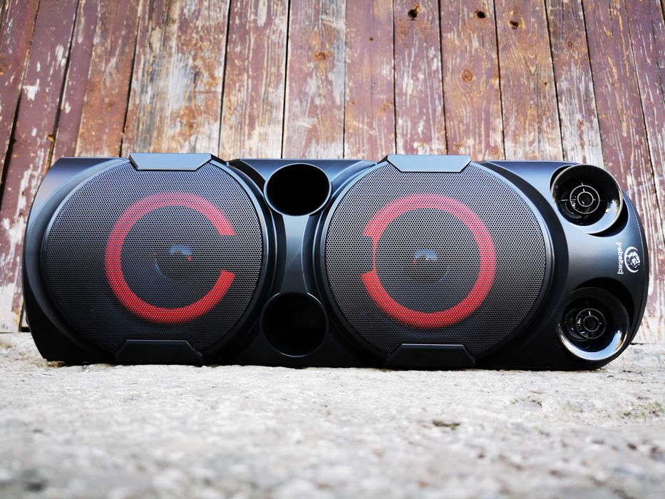 KOLUMNA NAGŁOŚNIENIOWA Głośnik BLUETOOTH Wieża Subwoofer Radio Karaoke