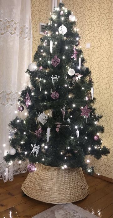 Корзина під Ялинку