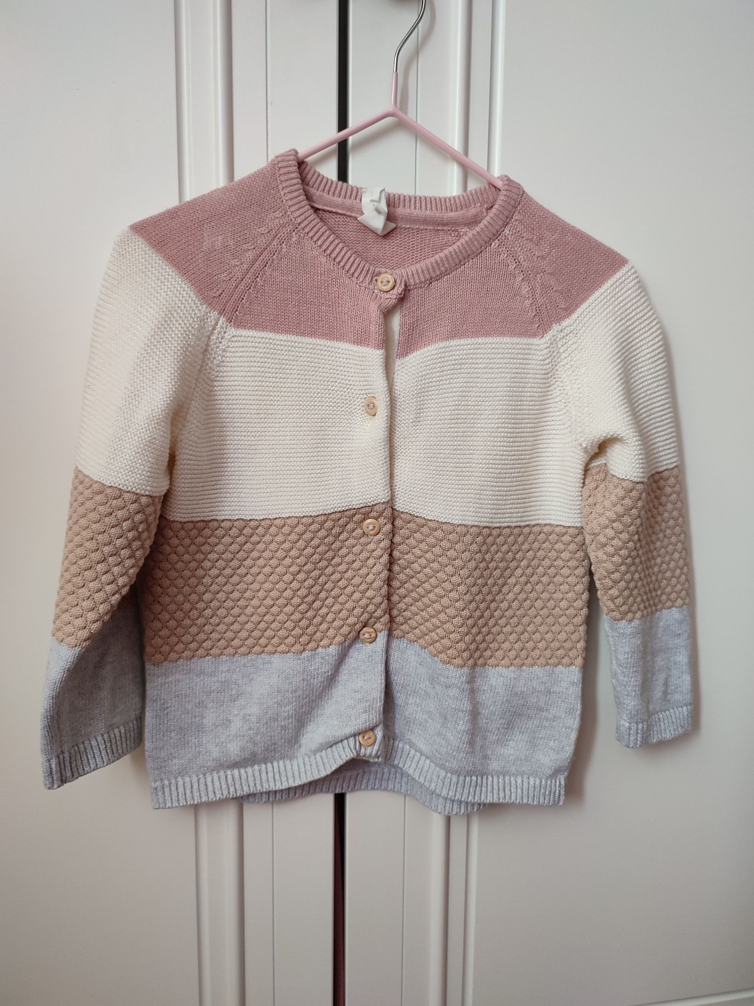 Sweter hm 86 dzianina splot na guziczki w pasy paski kremowy różowy