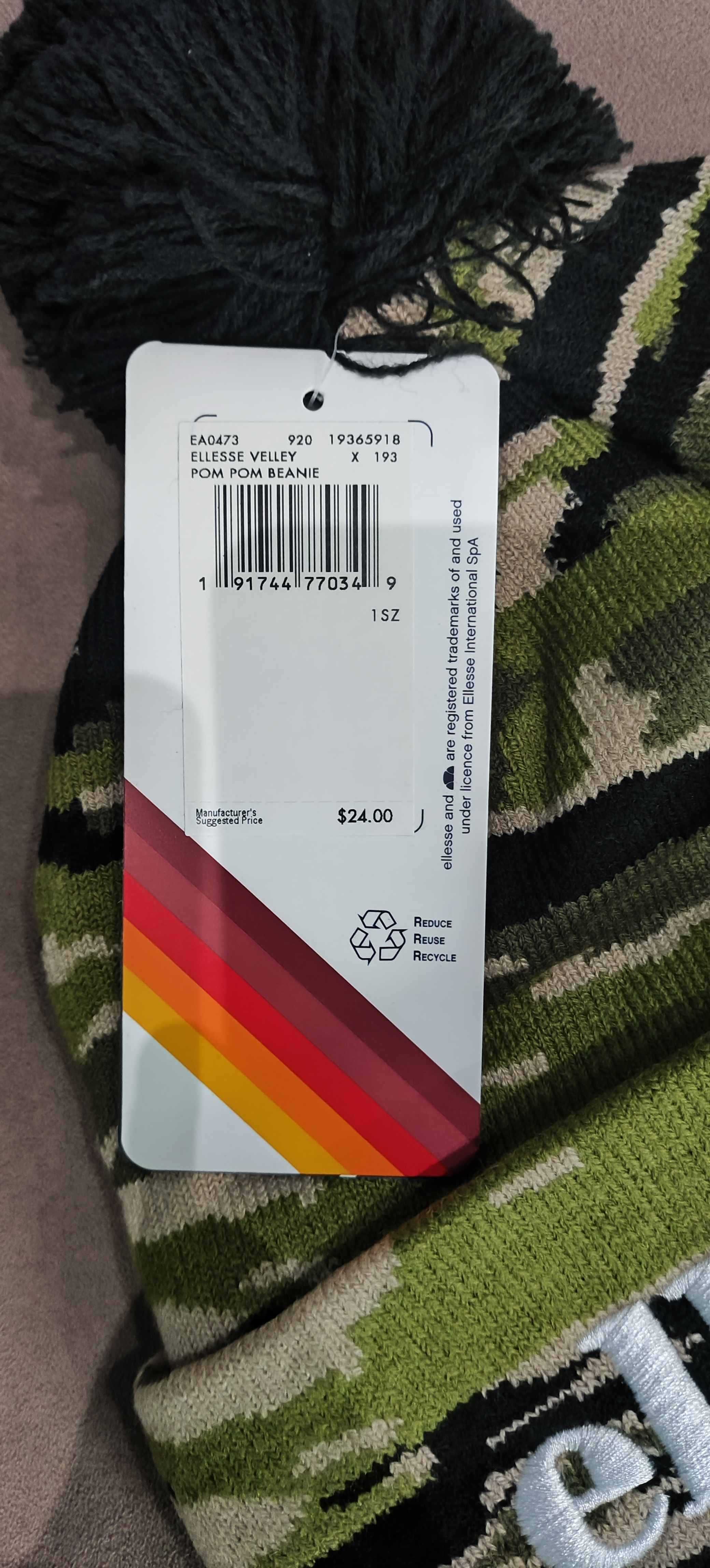 Шапка ellesse зимняя оригинал
