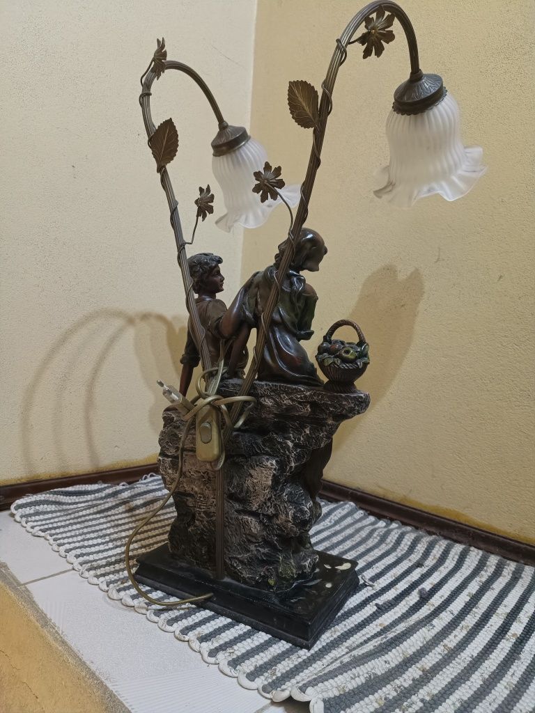 Candeeiro de mesa