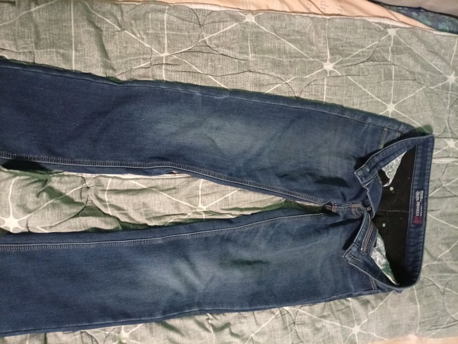 Продам чоловічі теплі джинси, в хорошому стані