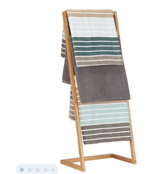 Stojak na ręczniki z bambusa
