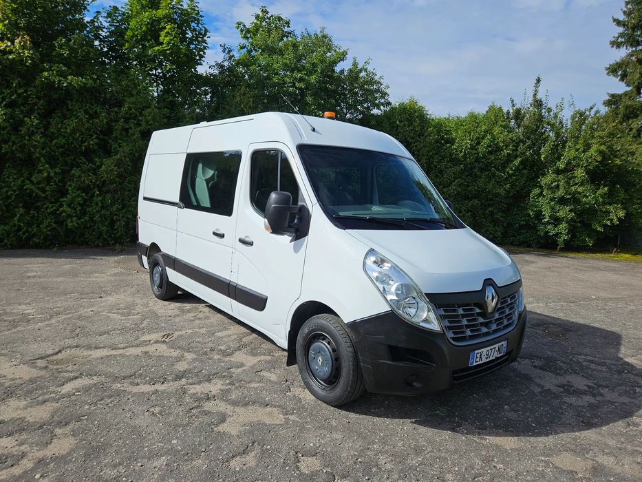 Renault MASTER  7 osób brygadówka kilka busów w ofercie