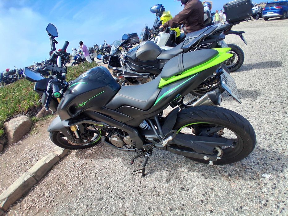 QJ MOTORS SRK 125 S 2025