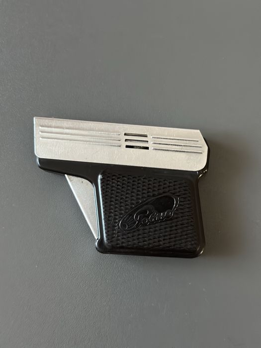 Зажигалка в виде пистолета ссср
