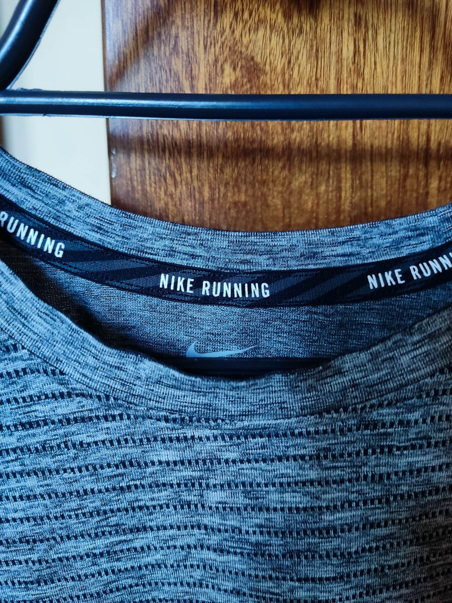 Bluzka sportowa Nike