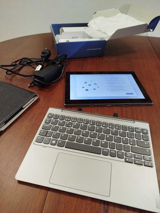 Lenovo Ideapad D330-10IGM 10.1'' 2-em-1 – Como novo + capa extra