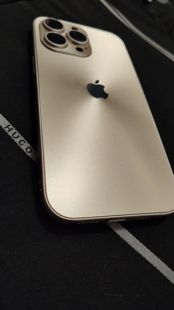 Etui rosegold Apple iPhone 14 pro max szklane plecki, ochrona aparatu