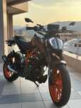 KTM duke 125