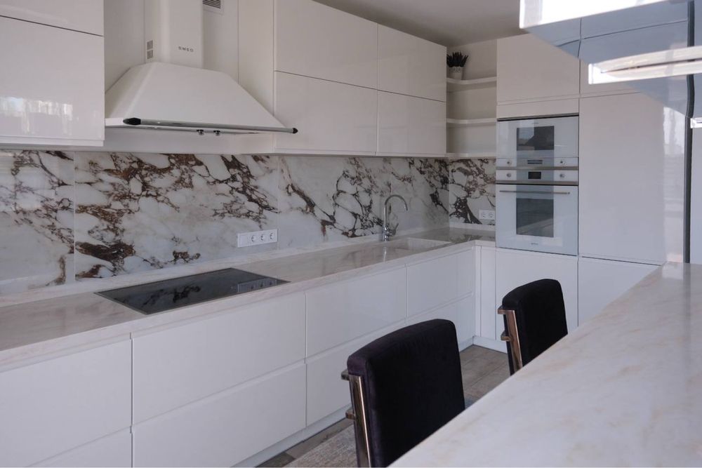 Продаж котеджу з ремонтом в км «VILLA ITALIA»