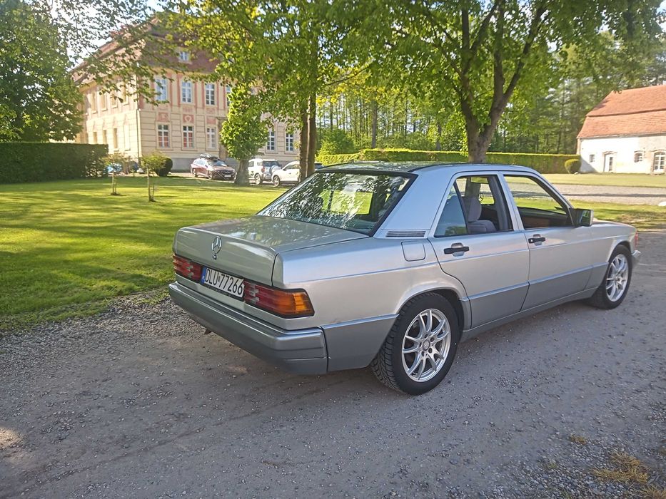 Mercedes w201 190E automat 1.8 benzyna