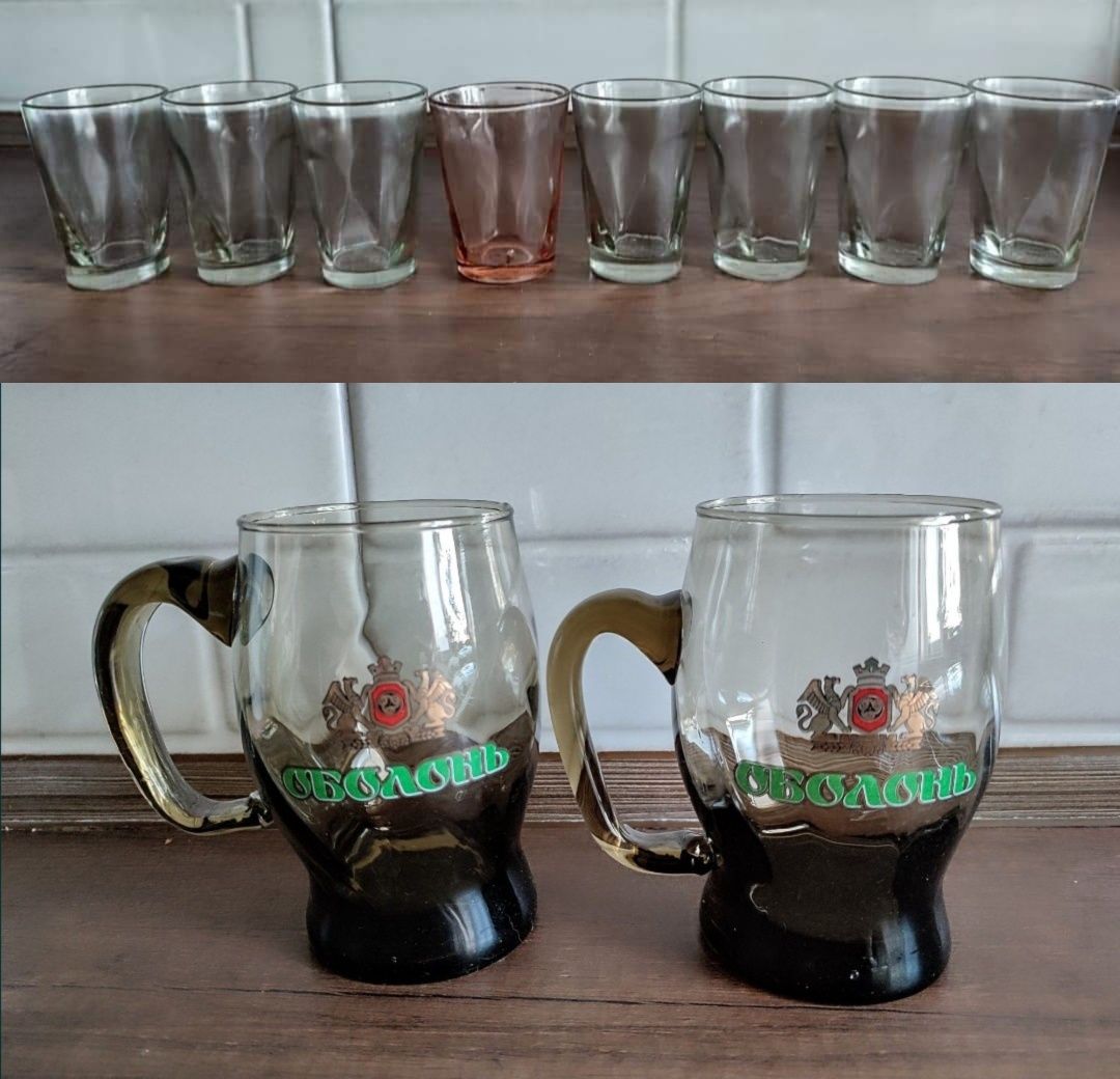 Горшочек, посуда, чайник, рюмки, тарелки. Посуд, салатниці