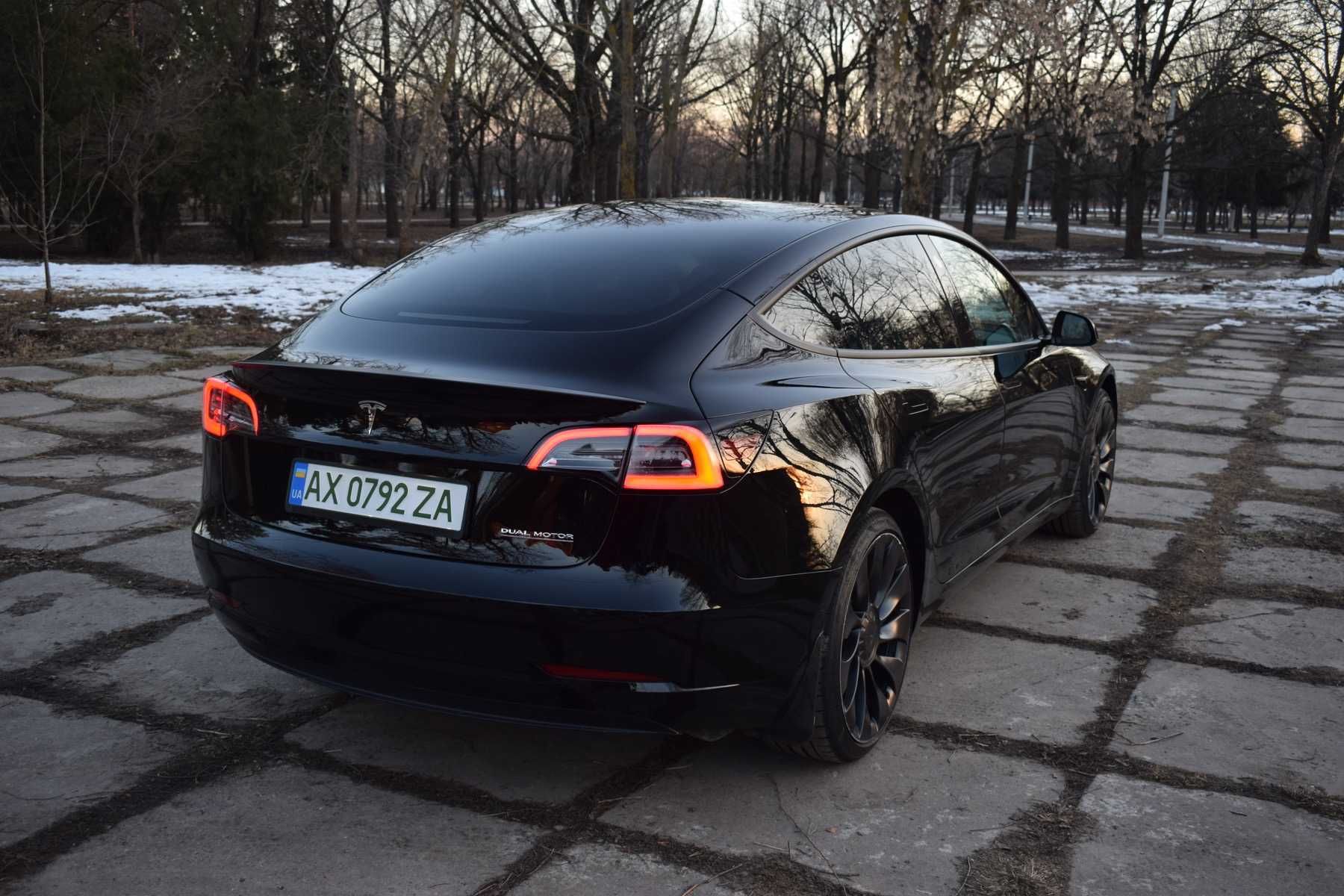 Tesla Model 3 Performance 82kWh (513 к.с.) AWD