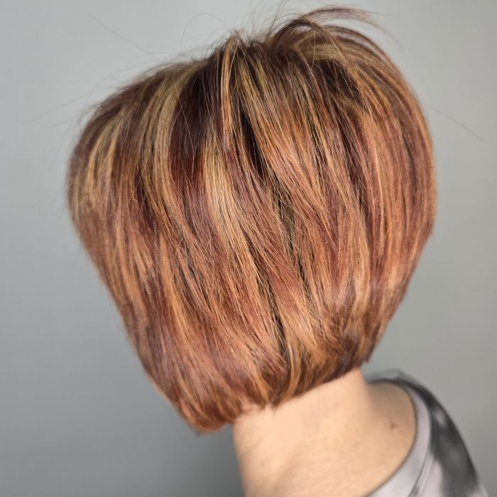 Перукар-колорист  послуги