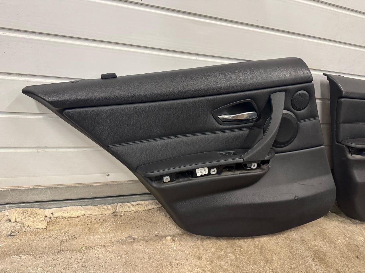 Boczki skóra BMW E90 E91 pod l7 hi fi