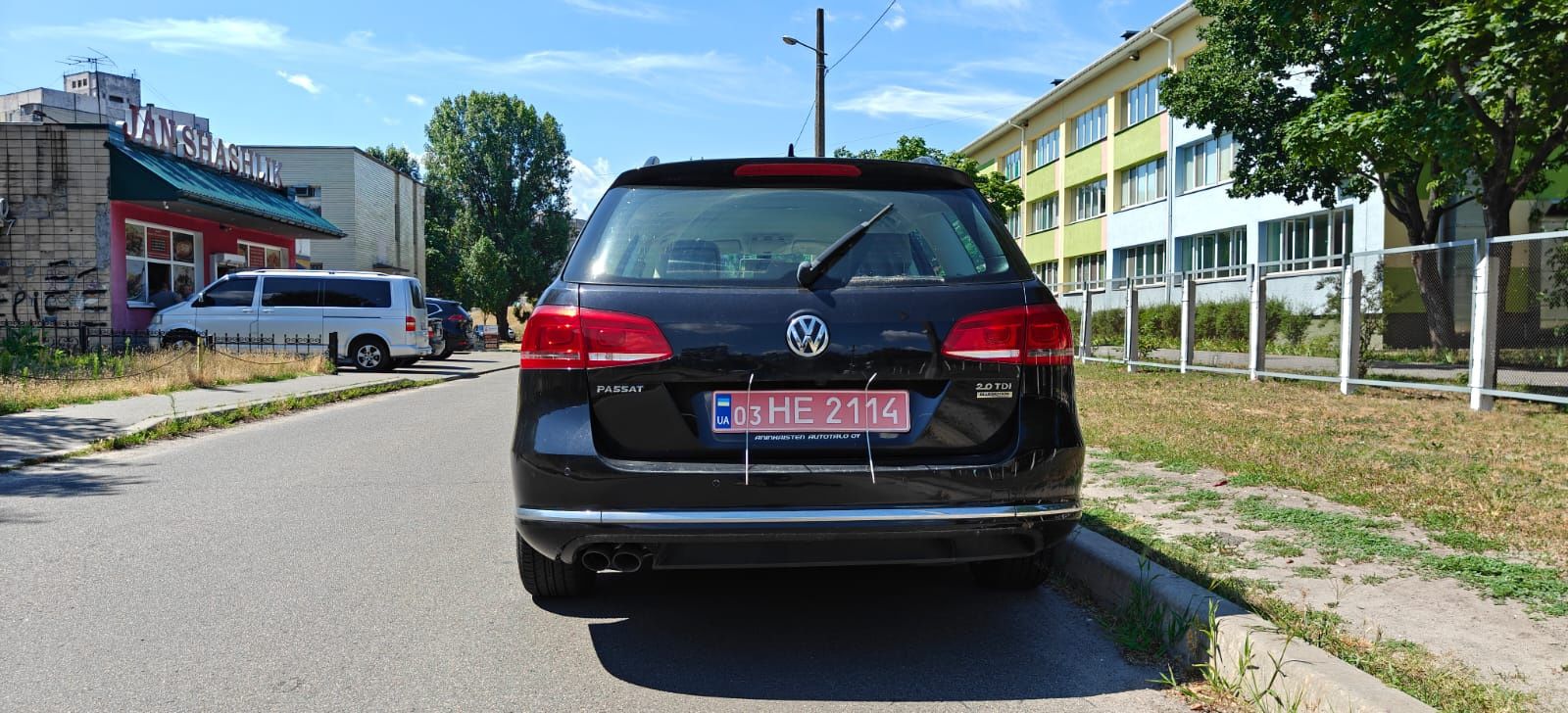Volkswagen Passat B7 2 літра дизель автомат