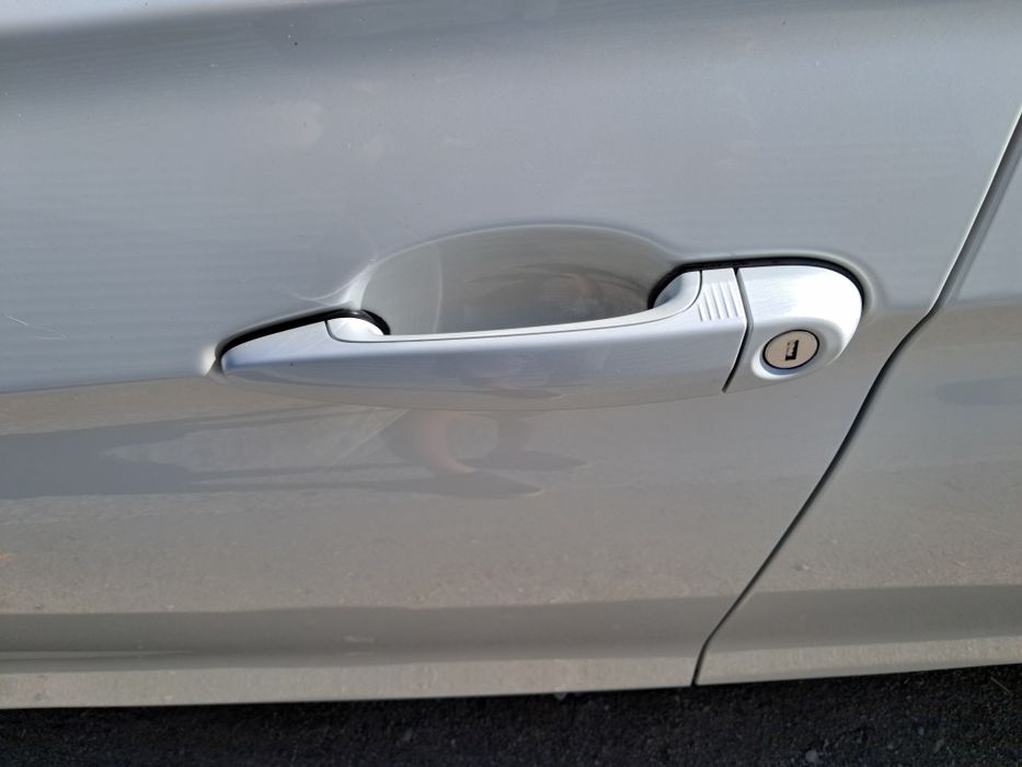 Продам BMW 330 e 2017 год 58 тыс км пробег!!!